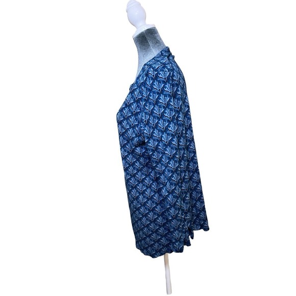 J Jill Long Sleeved Shirt, Blue, Medium - Picture 3 of 6